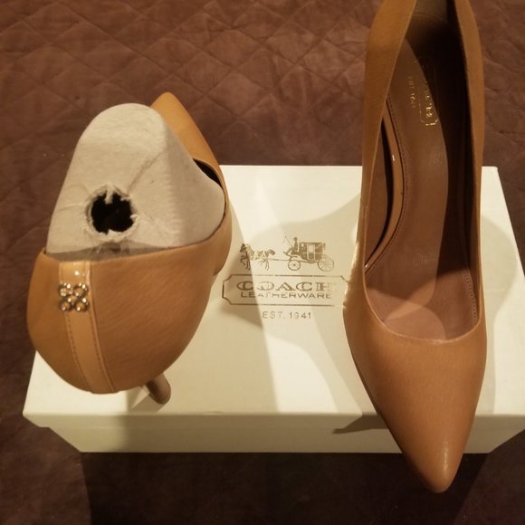 COACH WOMEN SHOES - Picture 2 of 6